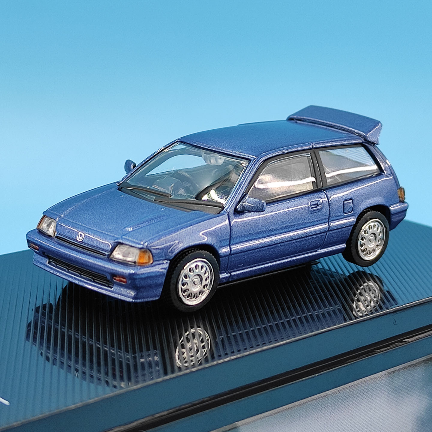 Modelo de Carro em Liga Azul J - Car Care avaliação e preço